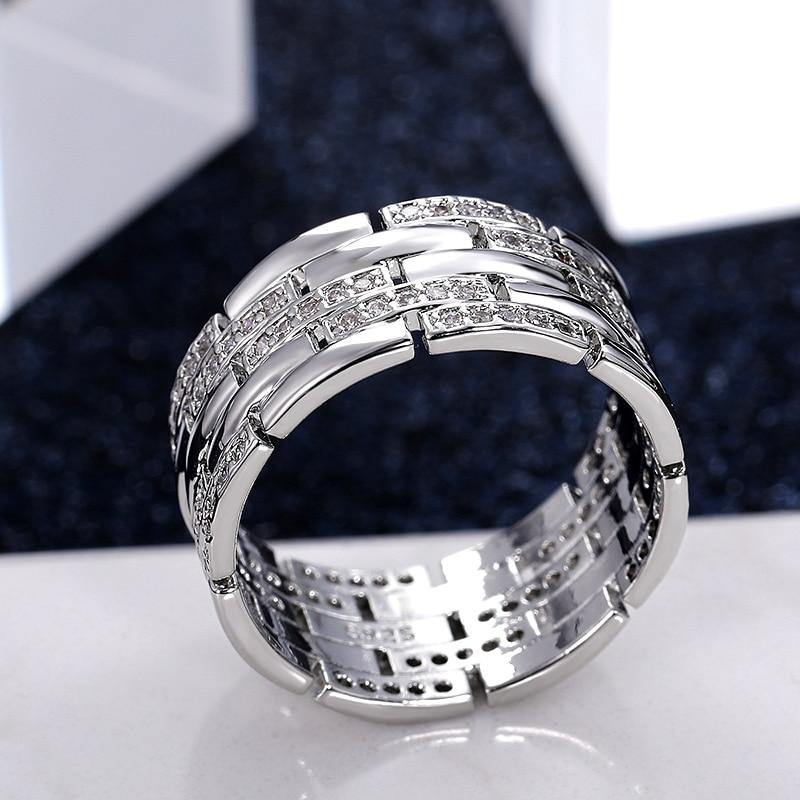 Luxury Silver Color Shiny AAA+ Cubic Zirconia Diamonds Stylish Design Ring - The Jewellery Supermarket