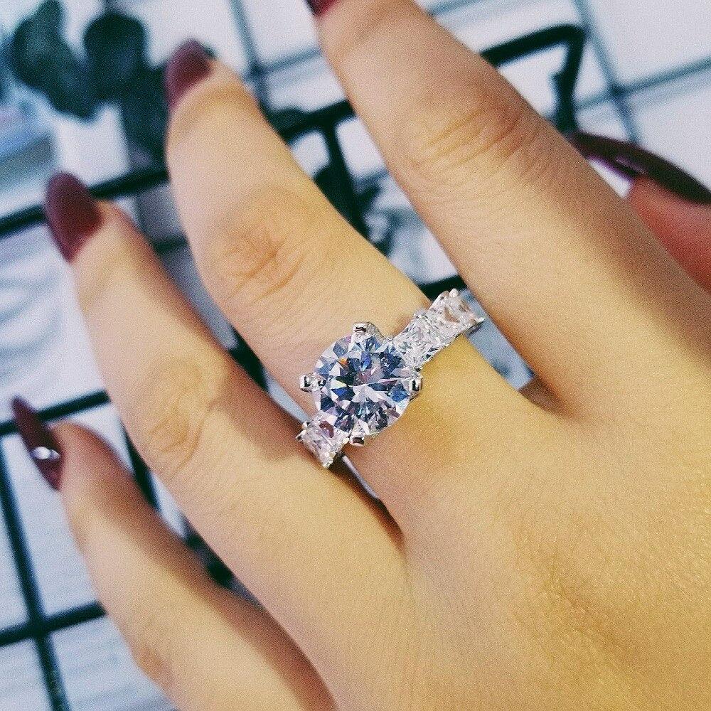 NEW ARRIVAL Design Fashion AAA+ Quality Cubic Zirconia Diamonds Luxury Wedding Ring - The Jewellery Supermarket