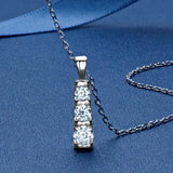 Luxury 3 Stone Pendant Necklace 0.53cttw Round Cut High Quality Moissanite Diamonds - Fine Jewellery