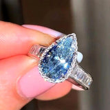Dazzling Blue Water-drop-shaped AAA+ Cubic Zirconia Diamonds Elegant Bridal Ring